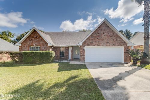 15164 Audubon Lake Blvd, Gulfport, MS, 39503-6241 | Card Image