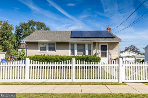 229 Filmore St, Riverside, NJ, 08075-3221 | Card Image