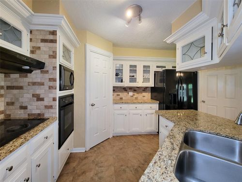 3614 Glenpine Dr, Houston, TX, 77068-1834 | Card Image