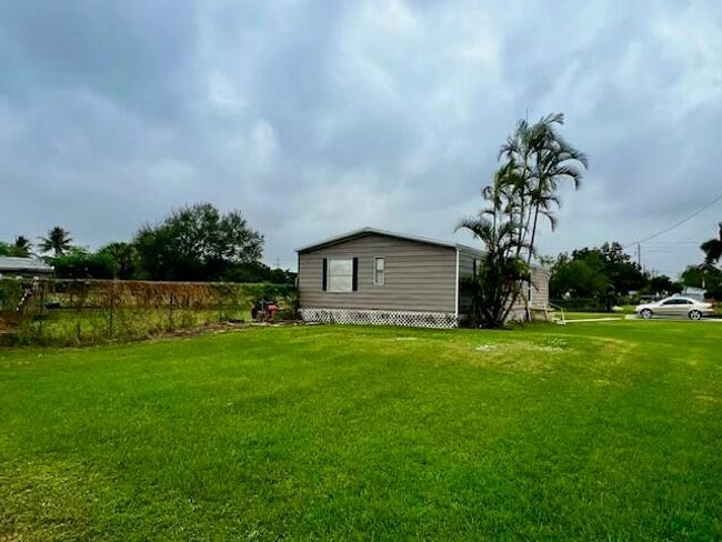 910 Gratton Rd, House other with 3 bedrooms, 2 bathrooms and null parking in Clewiston FL | Image 7
