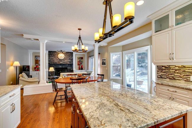 131 Patterson Drive Sw, House other with 5 bedrooms, 4 bathrooms and 4 parking in Calgary AB | Image 25