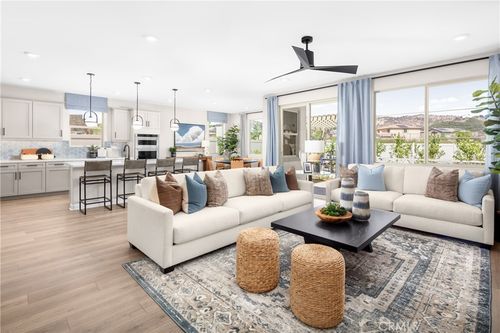 2064 Simpatico Pl, Escondido, CA, 92026-0010 | Card Image