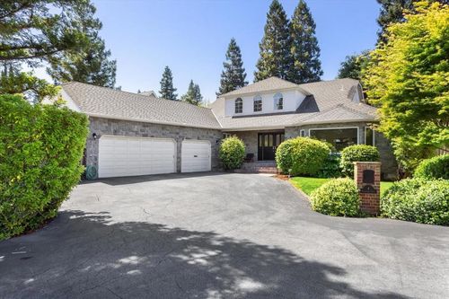 4 Beresford Ct, Redwood City, CA, 94061-4237 | Card Image