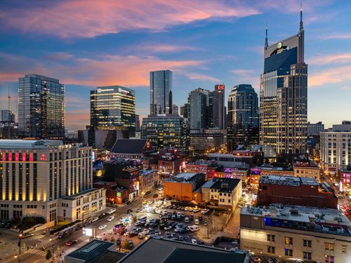 1701-301 Demonbreun St, Nashville, TN, 37201-2246 | Card Image