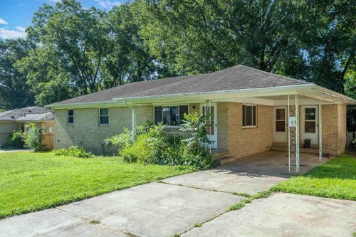 210 W 52nd St, North Little Rock, AR, 72118-4136 | Card Image