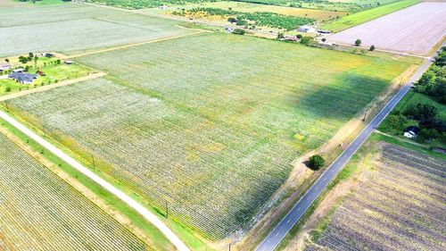0000 County Line Rd, Guy, TX, 77444 | Card Image