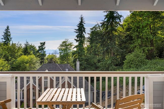 6817 Picnic Point Rd, House other with 5 bedrooms, 4 bathrooms and 3 parking in Edmonds WA | Image 14