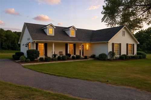 4038 Angus Way, Cleveland, TX, 77328-8802 | Card Image