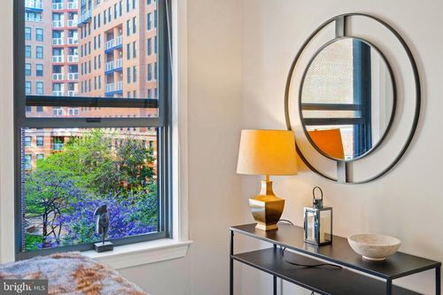 apt-635-631 D St Nw, WASHINGTON, DC, 20004-2938 | Card Image