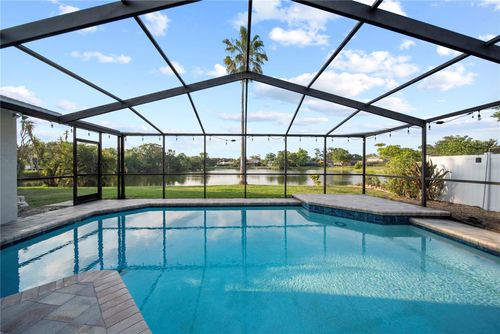 3925 Dunaire Dr, VALRICO, FL, 33596-7041 | Card Image