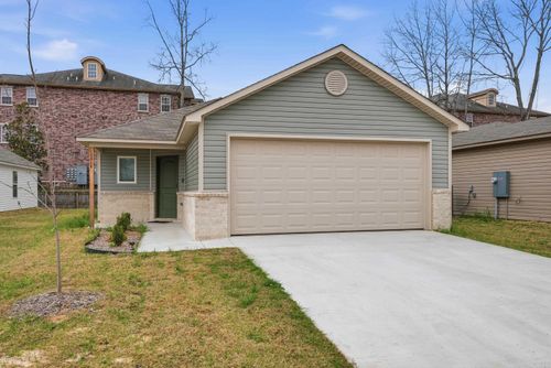 10904 Maisons Dr, Little Rock, AR, 72201 | Card Image