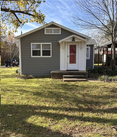 2931 S Barrett Ave, Denison, TX, 75020-7932 | Card Image