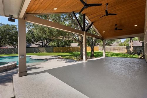 15830 Saint Lawrence Cir, Friendswood, TX, 77546-2928 | Card Image