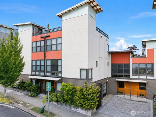 609 Fawcett Ave, Tacoma, WA, 98402-2331 | Card Image