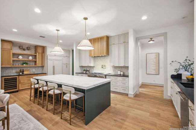 133 Sequoia Dr, House other with 4 bedrooms, 4 bathrooms and null parking in Hollywood Park TX | Image 15