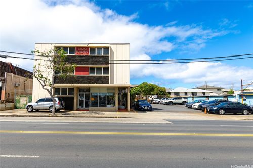 3427 Waialae Ave, Honolulu, HI, 96816-2630 | Card Image
