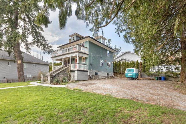 33035 14 Th Avenue, House other with 3 bedrooms, 3 bathrooms and 8 parking in Mission BC | Image 39