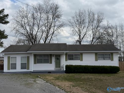 756 Morris St Sw, Hartselle, AL, 35640-3644 | Card Image
