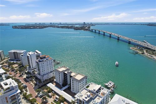 apt-34-226 Golden Gate Pt, SARASOTA, FL, 34236-6617 | Card Image