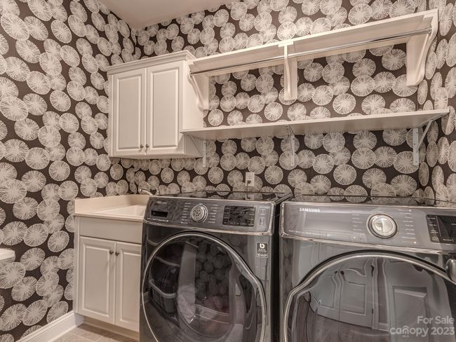 6927 Conservatory Ln, House other with 5 bedrooms, 4 bathrooms and null parking in Charlotte NC | Image 37