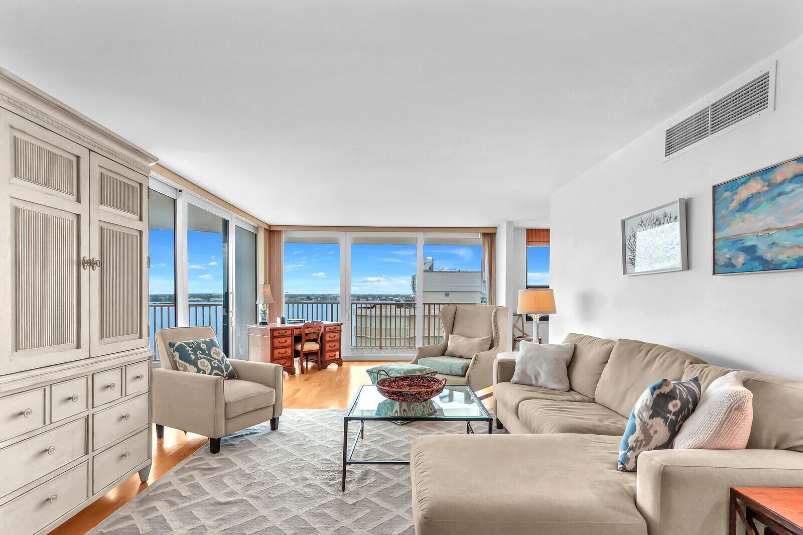 Residential Lease in Singer Island 3