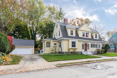 68 Bartlett Ave, House other with 5 bedrooms, 1 bathrooms and 4 parking in Arlington MA | Image 2