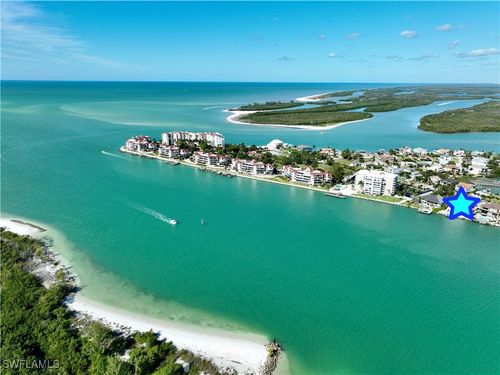 28 Pelican St W, NAPLES, FL, 34113-4020 | Card Image