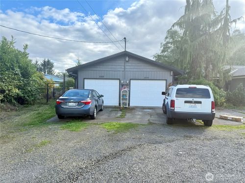 1011 Macfarlane, Aberdeen, WA, 98520 | Card Image