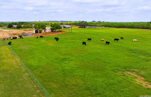 366 County Road 2543, Moore, TX, 78057 | Card Image