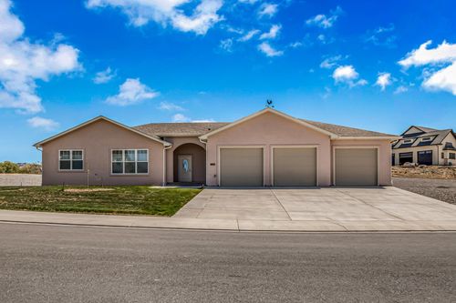 886 Quail Meadows Court, Grand Junction, CO, 81505 | Card Image