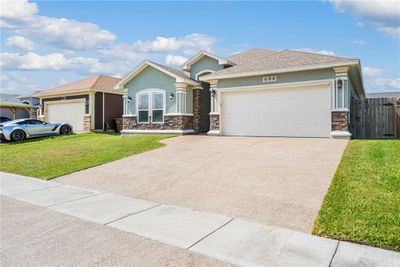 429 Kamelia, House other with 4 bedrooms, 3 bathrooms and null parking in Corpus Christi TX | Image 2