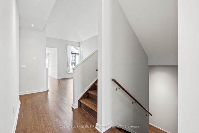 945 Islington Way, House other with 4 bedrooms, 4 bathrooms and 4 parking in Ottawa ON | Image 33