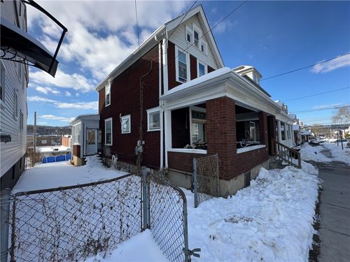 524 Ohio Ave, Glassport, PA, 15045-1431 | Card Image