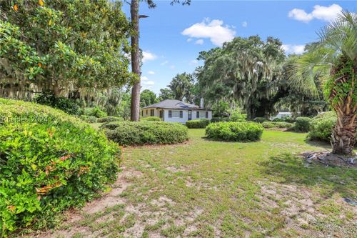 1181 Sea Island Parkway, Saint Helena Island, SC, 29920 | Card Image