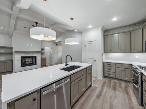 11 Penwith Ln, Bella Vista, AR, 72714-1706 | Card Image