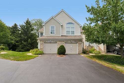 2986 Waters Edge Cir, Aurora, IL, 60504-3281 | Card Image