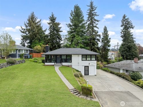 7522 Olympus Dr W, Tacoma, WA, 98466-3526 | Card Image