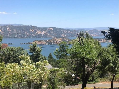 3675 Crestwood Dr, Kelseyville, CA, 95451 | Card Image