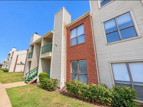 108-7126 Holly Hill Dr, Dallas, TX, 75231-5247 | Card Image