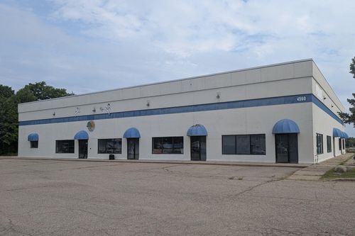 4560 Bowen Blvd Se, Kentwood, MI, 49508-5353 | Card Image