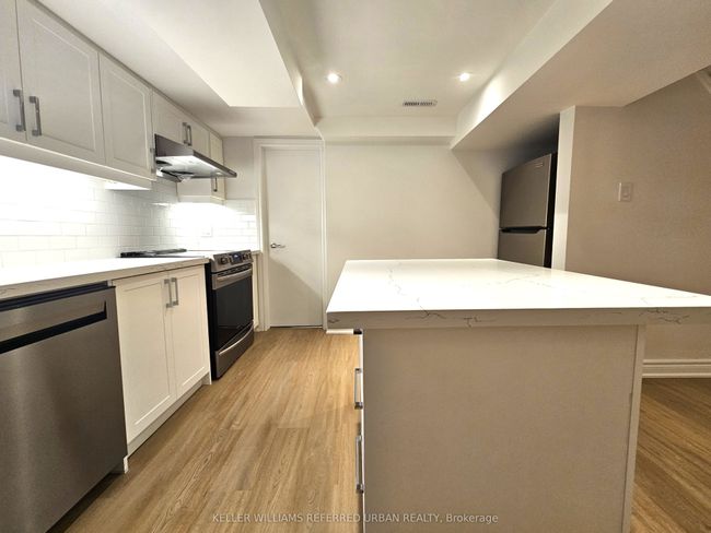 BSMT - 976 Timmins Gdns, House other with 2 bedrooms, 1 bathrooms and 2 parking in Pickering ON | Image 5