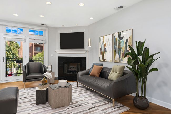 APT-203 - 2041 W Division St, Home with 2 bedrooms, 2 bathrooms and null parking in CHICAGO IL | Image 5