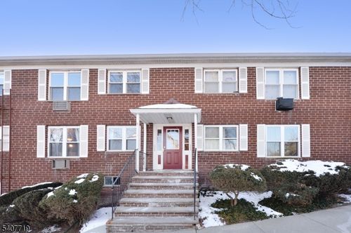 4-100 Pierson Miller Dr, Pompton Lakes, NJ, 07442-1045 | Card Image