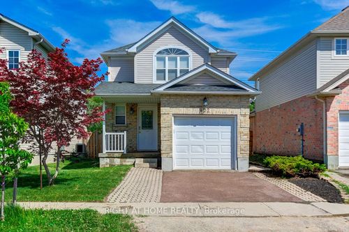 402 Lausanne Cres, Waterloo, ON, N2T2X6 | Card Image