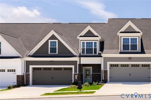 6717 Mayland Ridge Ln, Moseley, VA, 23120-1939 | Card Image