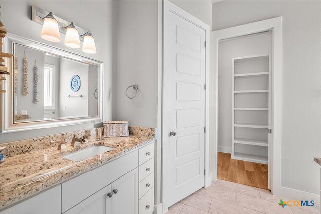 342 Bay Club Dr, House other with 4 bedrooms, 3 bathrooms and null parking in Seadrift TX | Image 41