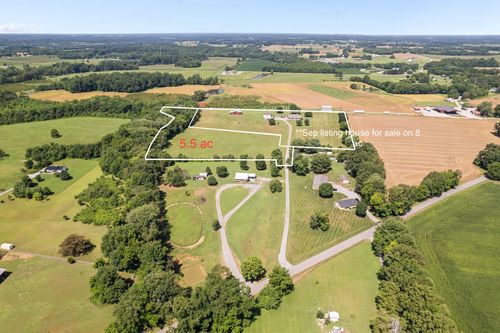 4616 Woodrow Wilson Rd, Springfield, TN, 37172-6455 | Card Image