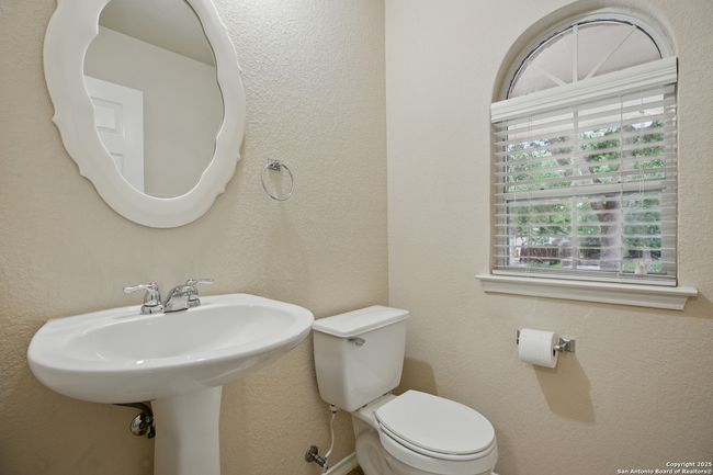 9606 Mediator Run, House other with 4 bedrooms, 4 bathrooms and null parking in Converse TX | Image 7