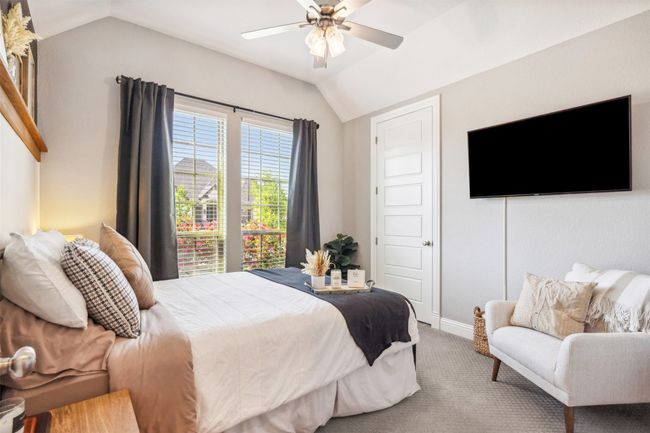 split Guest bedroom | Image 28