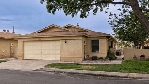 401 Rock Creek Park Ave Ne, Albuquerque, NM, 87123-4811 | Card Image